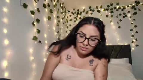 Snapshot of sensual_flame chatting on 3, 3, 2026 Camille and sophie online show from 3, 3, 2026