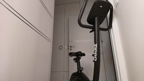 Snapshot of sensual_jasmine chatting on 14, 4, 2026 Jasmine online show from 14, 4, 2026