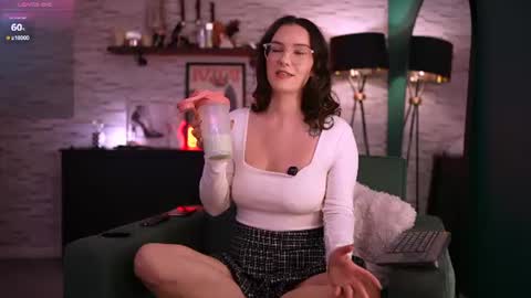 Jasmine online show from 15, 6, 2026