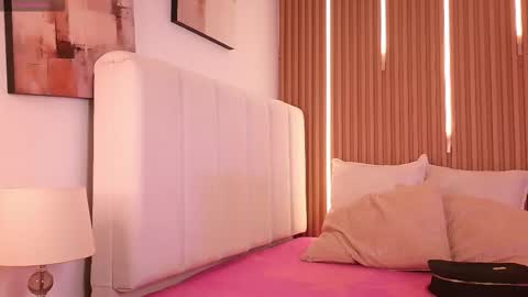 Sensual Kim77 online show from 29, 3, 2026