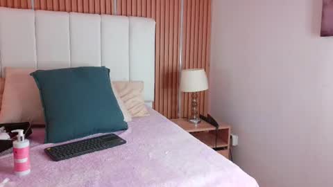 Sensual Kim77 online show from 21, 7, 2026