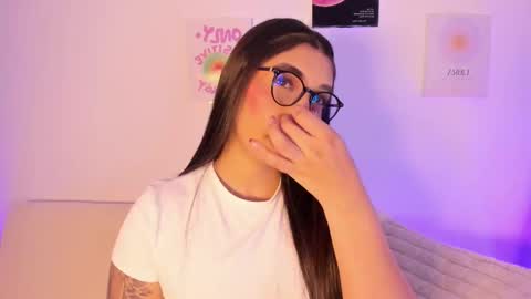 Snapshot of sensualhaven_ chatting on 8, 3, 2026 sensualhaven_ online show from 8, 3, 2026