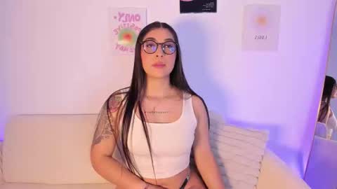 Snapshot of sensualhaven_ chatting on 15, 3, 2026 sensualhaven_ online show from 15, 3, 2026