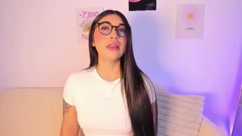 Snapshot of sensualhaven_ chatting on 22, 3, 2026 sensualhaven_ online show from 22, 3, 2026