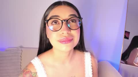 Snapshot of sensualhaven_ chatting on 17, 5, 2026 sensualhaven_ online show from 17, 5, 2026