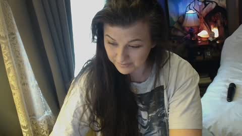 Tara online show from 4, 1, 2025