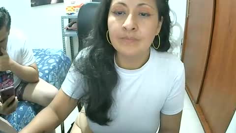 Snapshot of senthix1983 chatting on 4, 3, 2025 senthix heyy promo en OnlyFans aprovecha 85 descuento online show from 4, 3, 2025