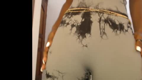 Snapshot of sera_booty chatting on 11, 1, 2025 Anne online show from 11, 1, 2025