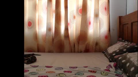 Snapshot of sera_booty chatting on 25, 11, 2025 Anne online show from 25, 11, 2025