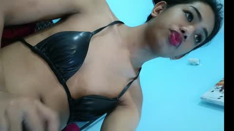 Snapshot of seraphina_leroux_lashes chatting on 24, 6, 2026 seraphina mia valentina katrine. online show from 24, 6, 2026