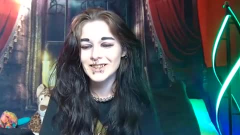 Seraphin Munster online show from 28, 1, 2025