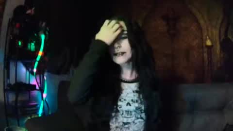 Seraphin Munster online show from 9, 10, 2025