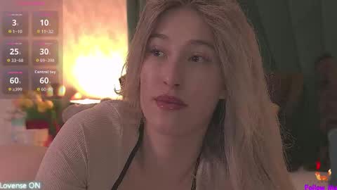 Snapshot of serena_bennet chatting on 14, 10, 2025 Serena online show from 14, 10, 2025