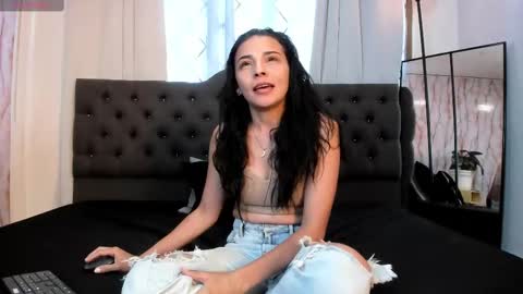 serena_garcia online show from 3, 10, 2025