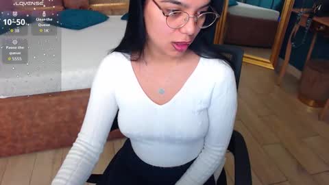 Serena online show from 6, 10, 2025