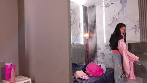 Snapshot of serena_sex31 chatting on 30, 4, 2026 Serena online show from 30, 4, 2026