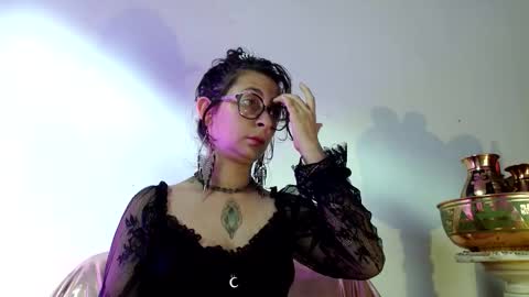 Serena Xyz online show from 1, 12, 2025