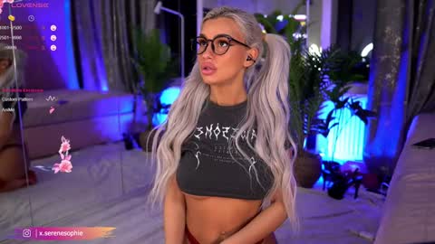 Serene Sophiex online show from 30, 1, 2025