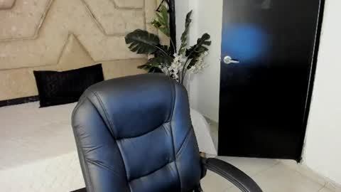 Serene online show from 16, 6, 2026