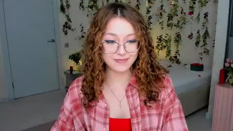 Snapshot of sereneflame chatting on 31, 3, 2026 Ophelia online show from 31, 3, 2026