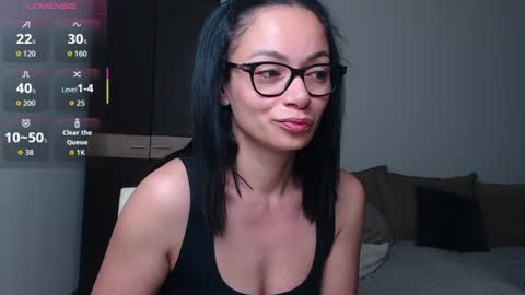 SereneSophi online show from 18, 6, 2026