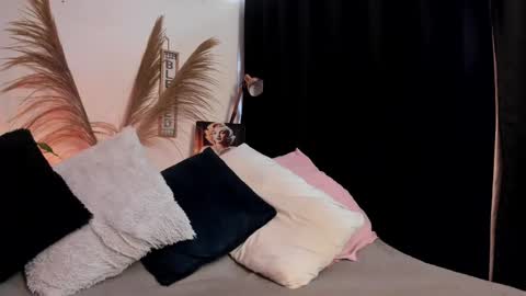 Snapshot of serenity_day chatting on 13, 11, 2025 Serenity online show from 13, 11, 2025