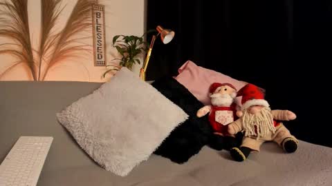 Snapshot of serenity_day chatting on 17, 12, 2025 Serenity online show from 17, 12, 2025