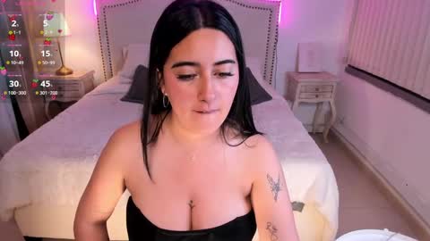 Serenna Cruz online show from 10, 12, 2024