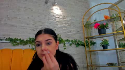 SerennaNoir online show from 22, 12, 2025