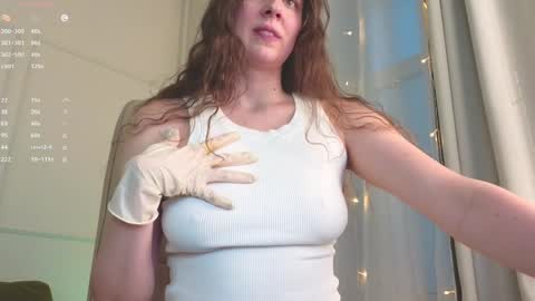 Snapshot of sereta_fin chatting on 21, 1, 2025 Hey Guys and Girls non-binary personalities Im Sereta online show from 21, 1, 2025