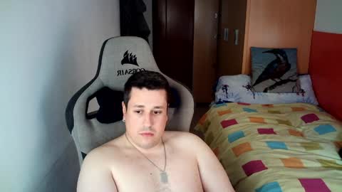 Pollos online show from 4, 4, 2026