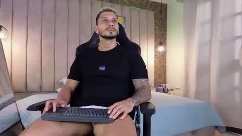 HEY IM SETH online show from 10, 1, 2025