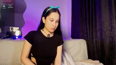 Setsuna  online show from 17, 9, 2025