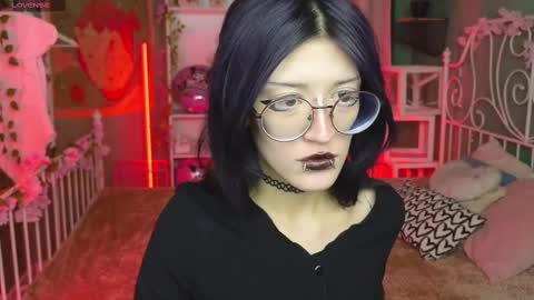 Snapshot of setsunai_ chatting on 11, 3, 2025 Setsunai online show from 11, 3, 2025