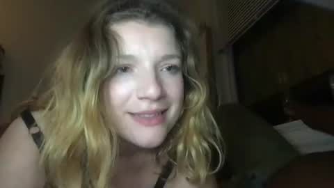 Snapshot of seturselfonfyre chatting on 22, 10, 2025 seturselfonfyre online show from 22, 10, 2025