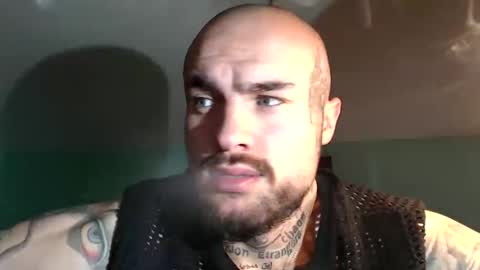 Snapshot of sevendragons1 chatting on 19, 11, 2025 SevenDragons online show from 19, 11, 2025