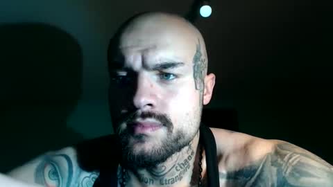 Snapshot of sevendragons1 chatting on 2, 12, 2025 SevenDragons online show from 2, 12, 2025