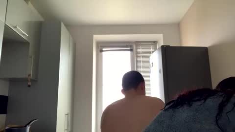 Julie and Max online show from 11, 11, 2025