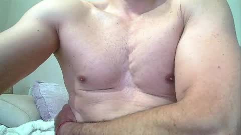 Snapshot of sex_machine_19 chatting on 2, 5, 2026 SEX MACHINE 19 online show from 2, 5, 2026