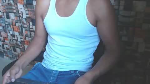 Snapshot of sexatlexx chatting on 25, 9, 2025 arnold online show from 25, 9, 2025