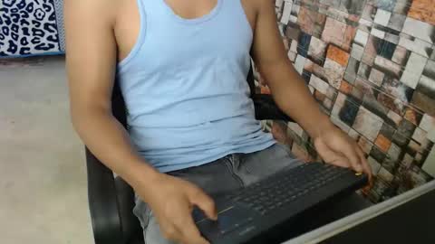 Snapshot of sexatlexx chatting on 1, 12, 2025 arnold online show from 1, 12, 2025