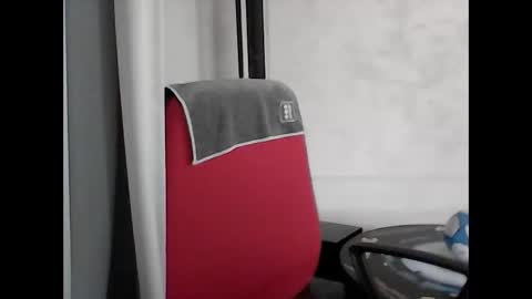 sexcoppia_24 online show from 19, 5, 2026