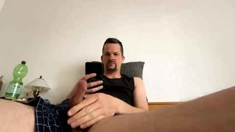 sexdgh online show from 15, 6, 2026