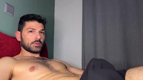 Snapshot of sexfriendch chatting on 21, 2, 2025 Lucenzo online show from 21, 2, 2025