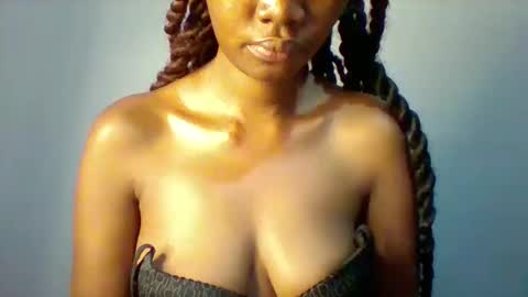 Snapshot of sexie_love chatting on 19, 9, 2025 Nancy online show from 19, 9, 2025