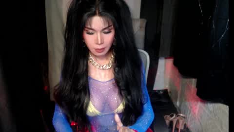 nicole online show from 25, 9, 2025