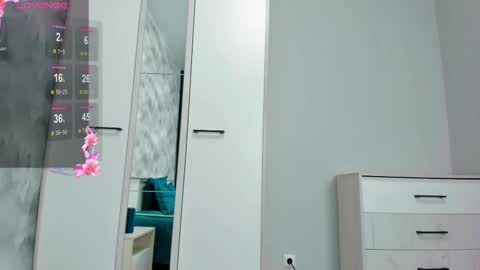 Snapshot of sexkarina1 chatting on 1, 3, 2025 Sex Kari online show from 1, 3, 2025
