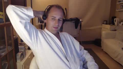 Sexlobo online show from 2, 2, 2025