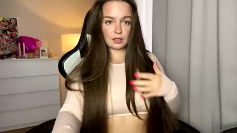 My name is Mia whats yours online show from 30, 9, 2025