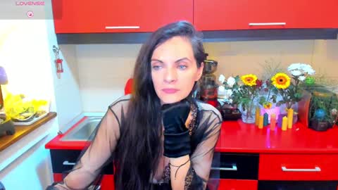 Snapshot of sexqueen1111 chatting on 19, 1, 2025 sexqueen1111 online show from 19, 1, 2025